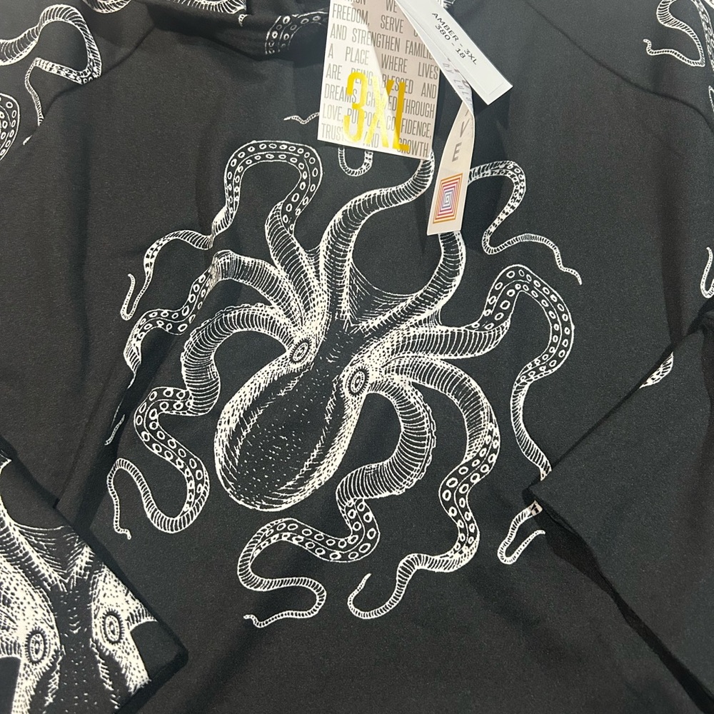 NWT LuLaRoe Amber 3XL Black Hoodie with White Octopus Design - Picture 5 of 9